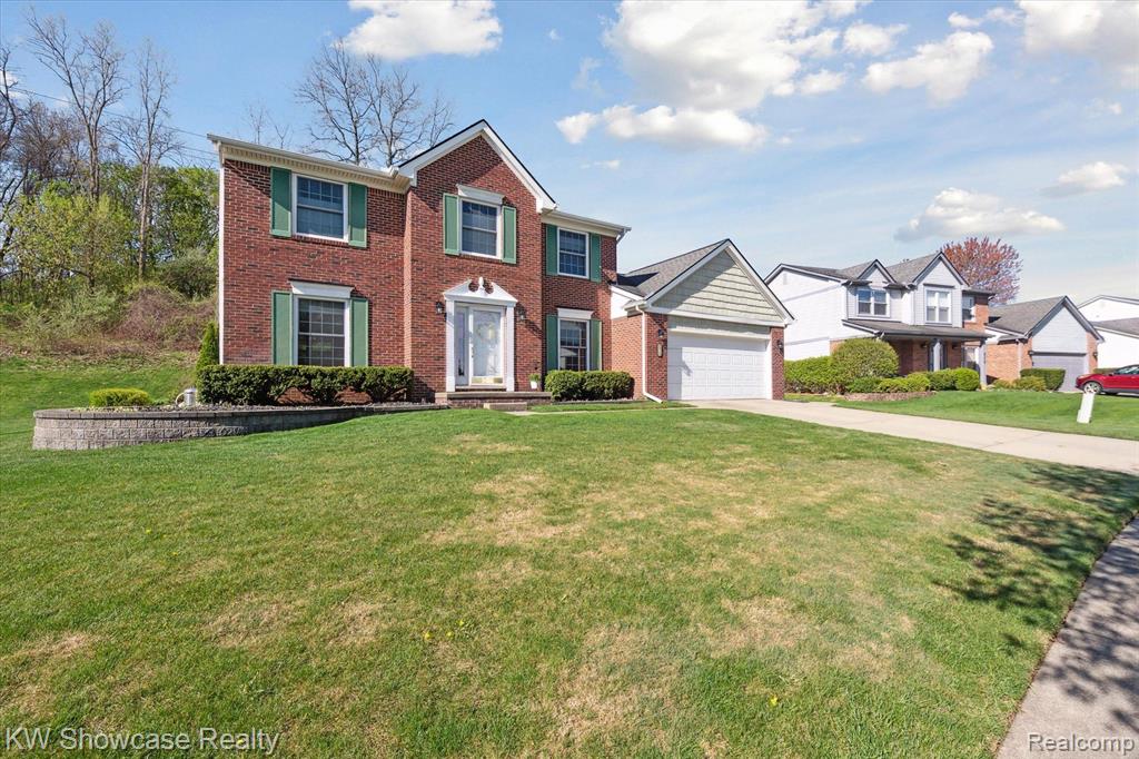 870 Chatham Drive, Milford, MI 48381 — Photo 2