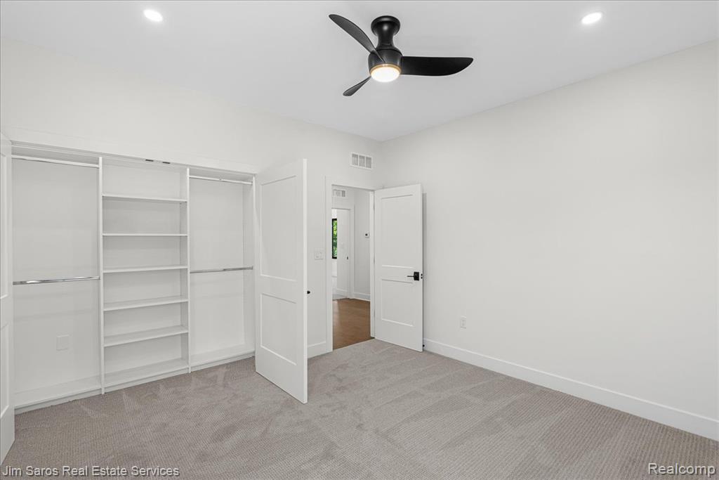 257 Keelson Drive, Detroit, MI 48215 — Photo 25