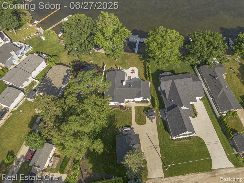 8986 Rushside Drive, Pinckney, MI 48169 — Photo 35