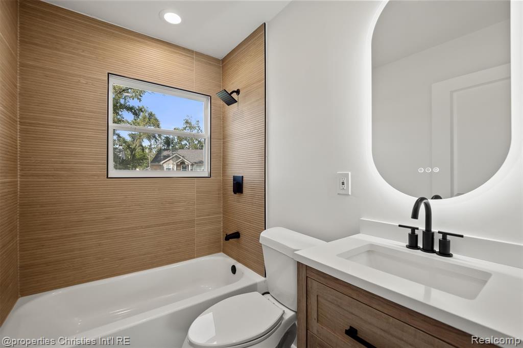 4109 Grandview Road, Royal Oak, MI 48073 — Photo 16