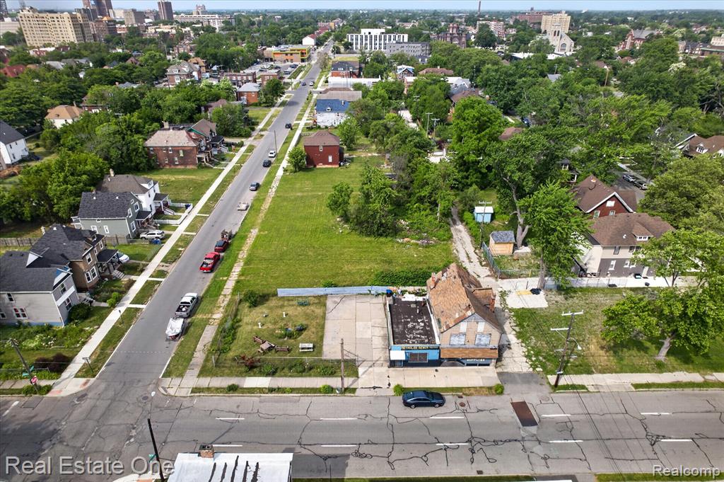 8415 Brush Street, Detroit, MI 48202 — Photo 28