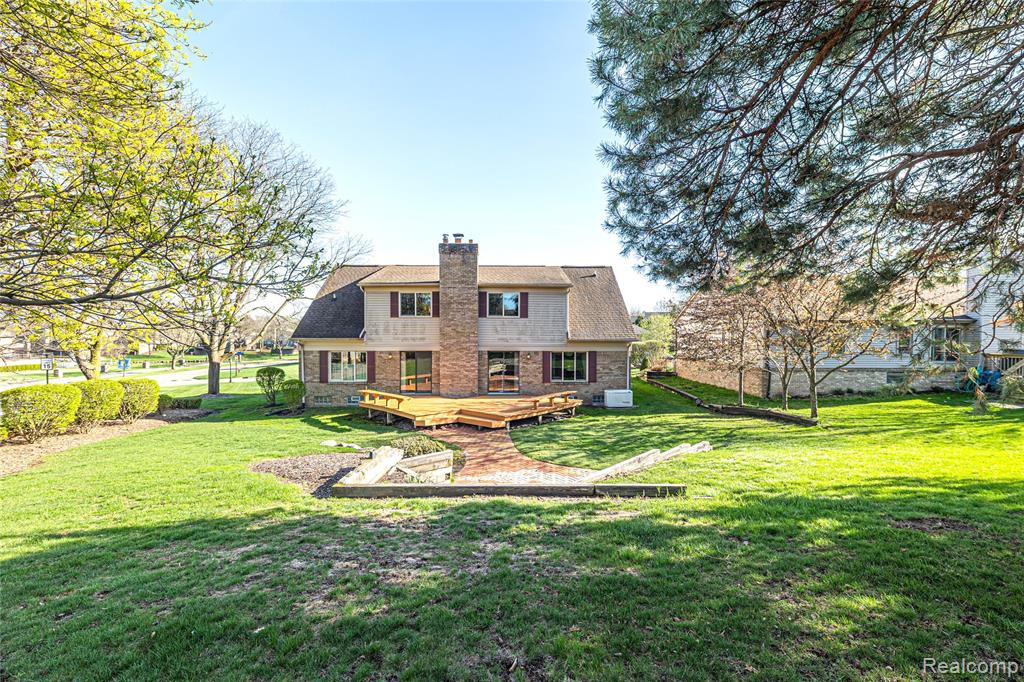 897 Augusta Drive, Rochester Hills, MI 48309 — Photo 7