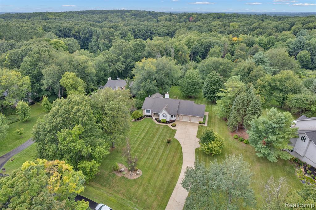 1426 Rillview Court, Metamora, MI 48455 — Photo 8