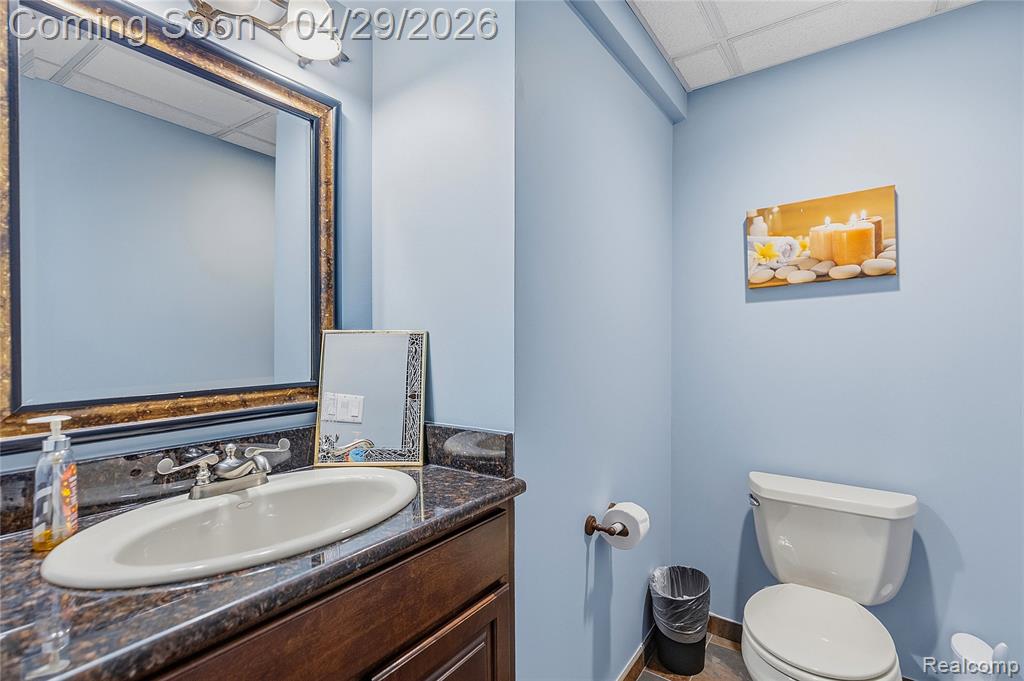 1920 Vinsetta Court, Rochester, MI 48306 — Photo 61