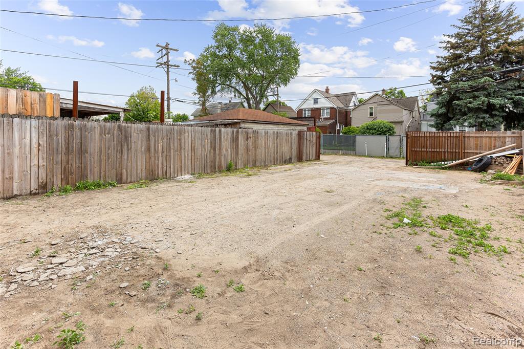 5839 McMillan Street, Detroit, MI 48209 — Photo 36