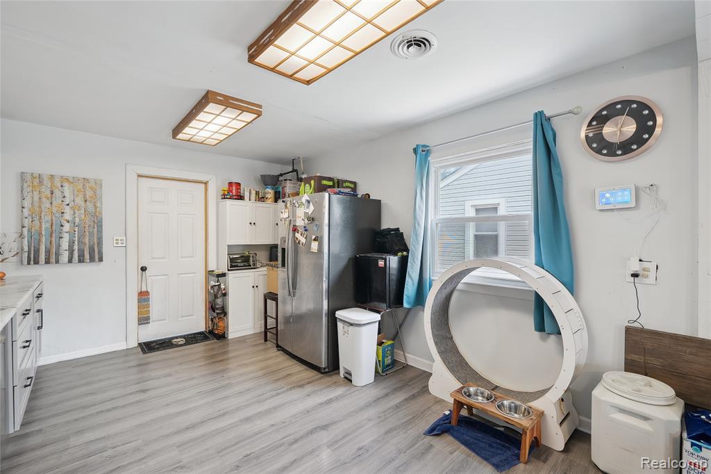 6018 Harrison Street, Garden City, MI — Photo 13