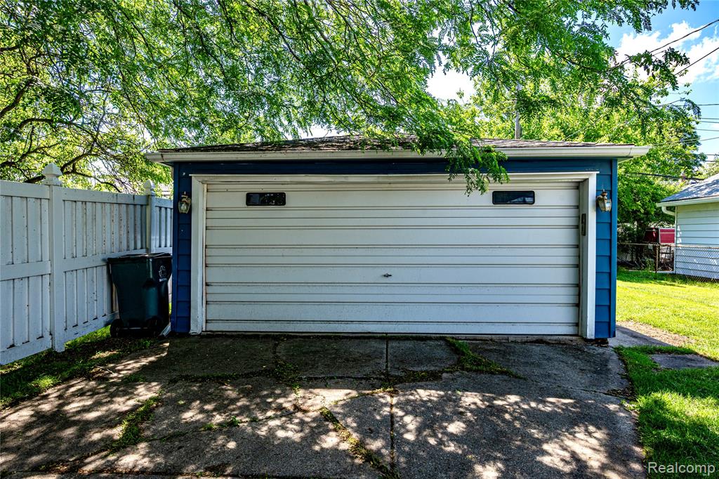 2979 Royal Avenue, Berkley, MI 48072 — Photo 26