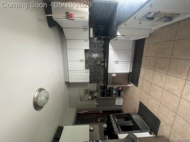30 E Fairmount Avenue, Pontiac, MI 48340 — Photo 10