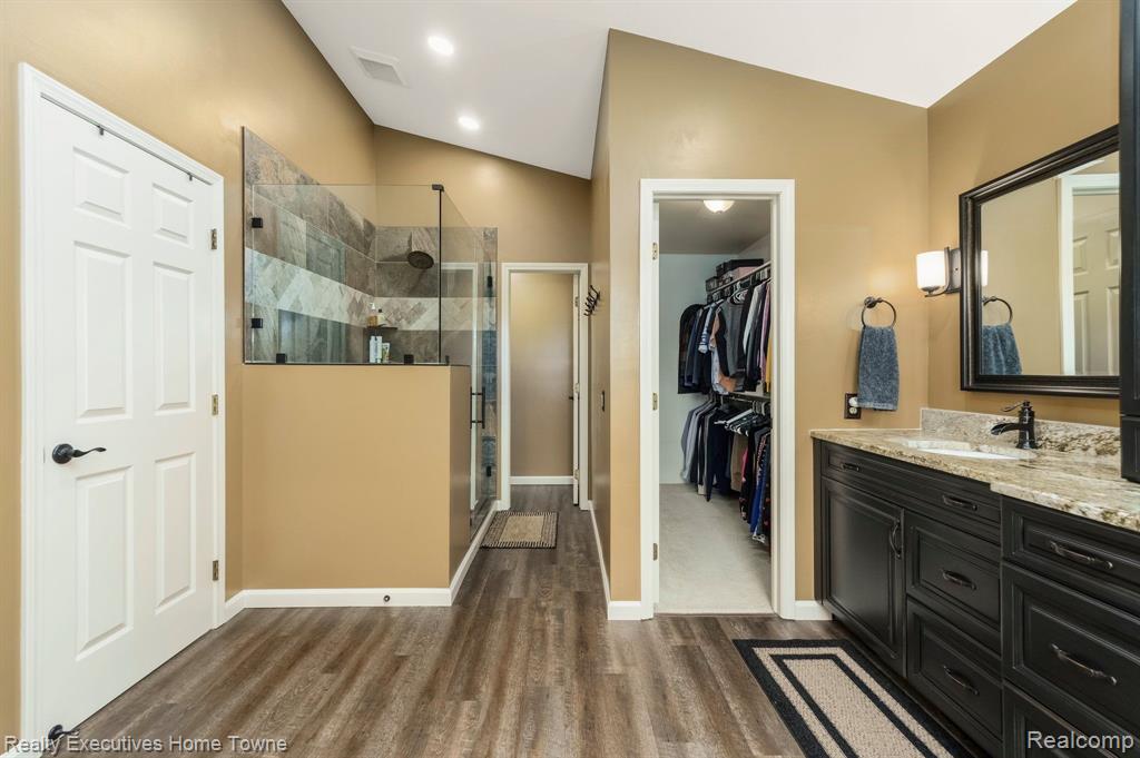 46399 HANFORD Road, Canton, MI 48187 — Photo 17