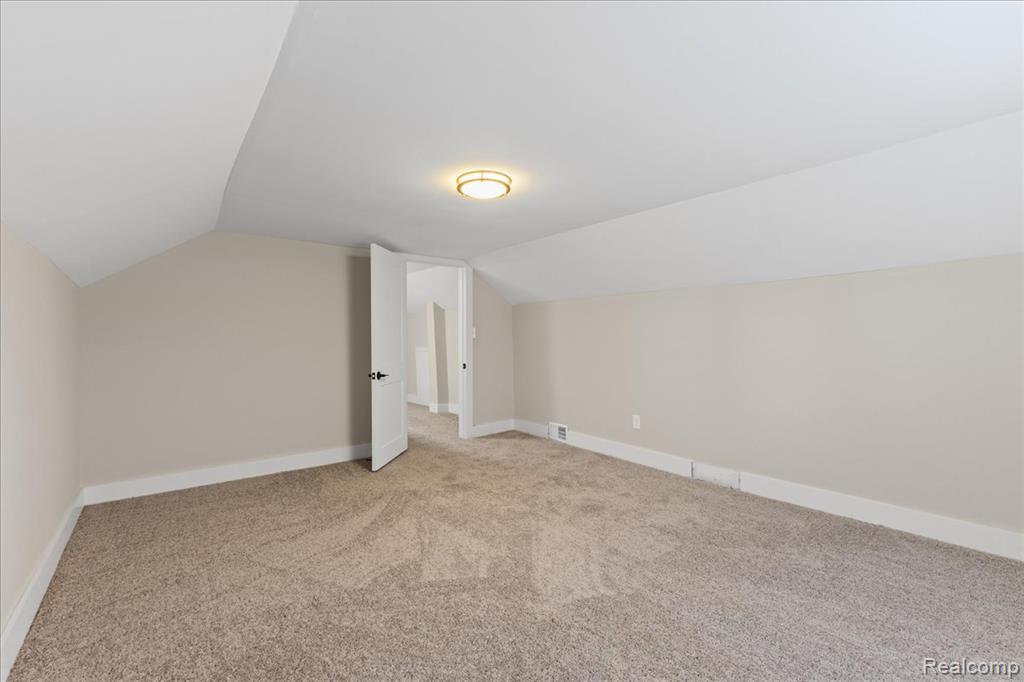 8057 Paige Avenue, Warren, MI 48089 — Photo 14