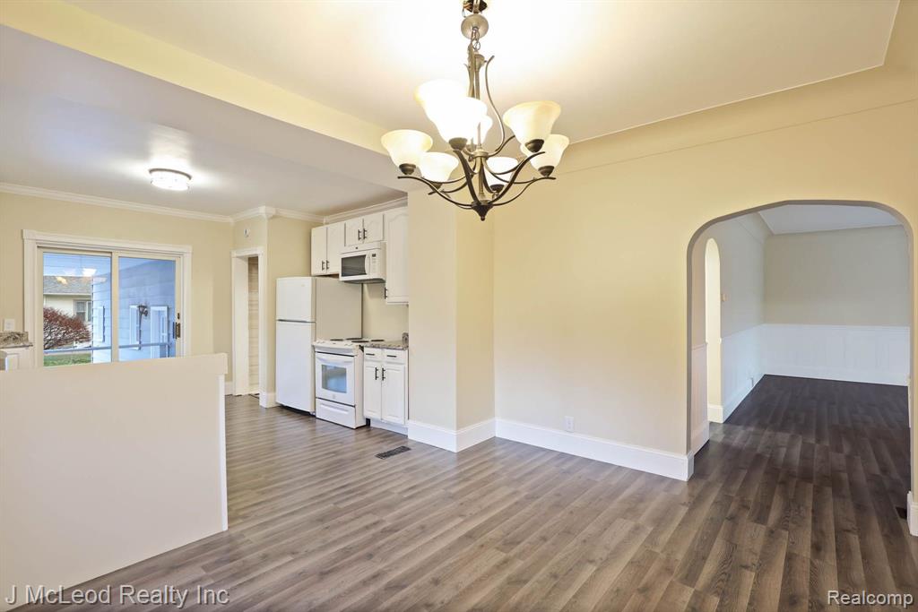 4804 CENTER Street, Millington, MI 48746 — Photo 16