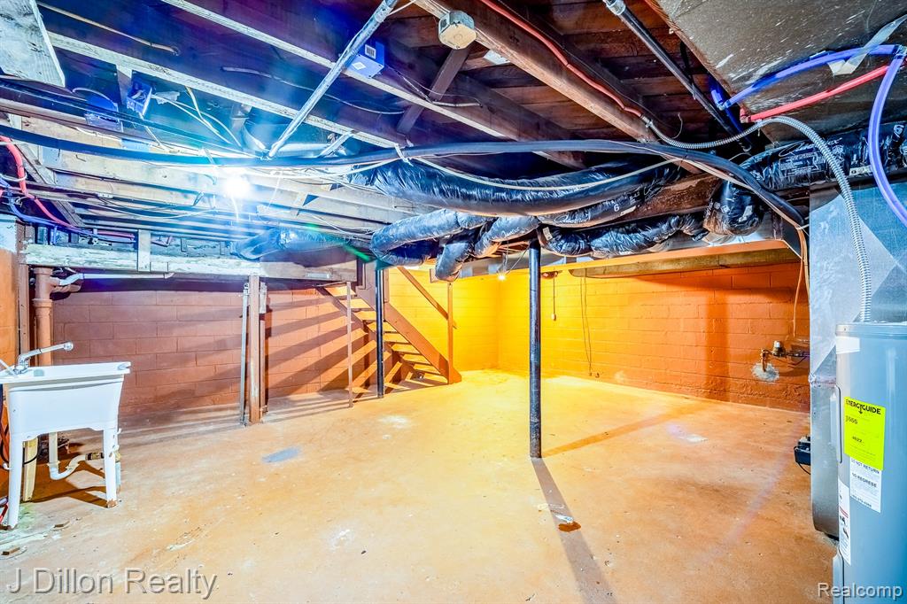 99 Chestnut Street, River Rouge, MI 48218 — Photo 46