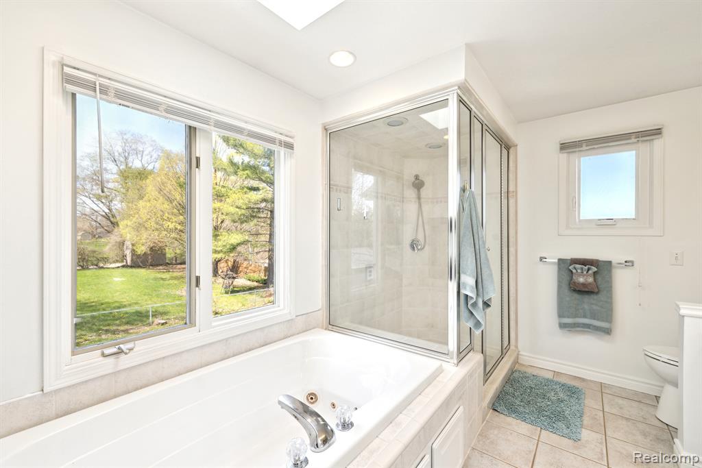 7520 FAIRVIEW Drive, Goodrich Vlg, MI — Photo 28