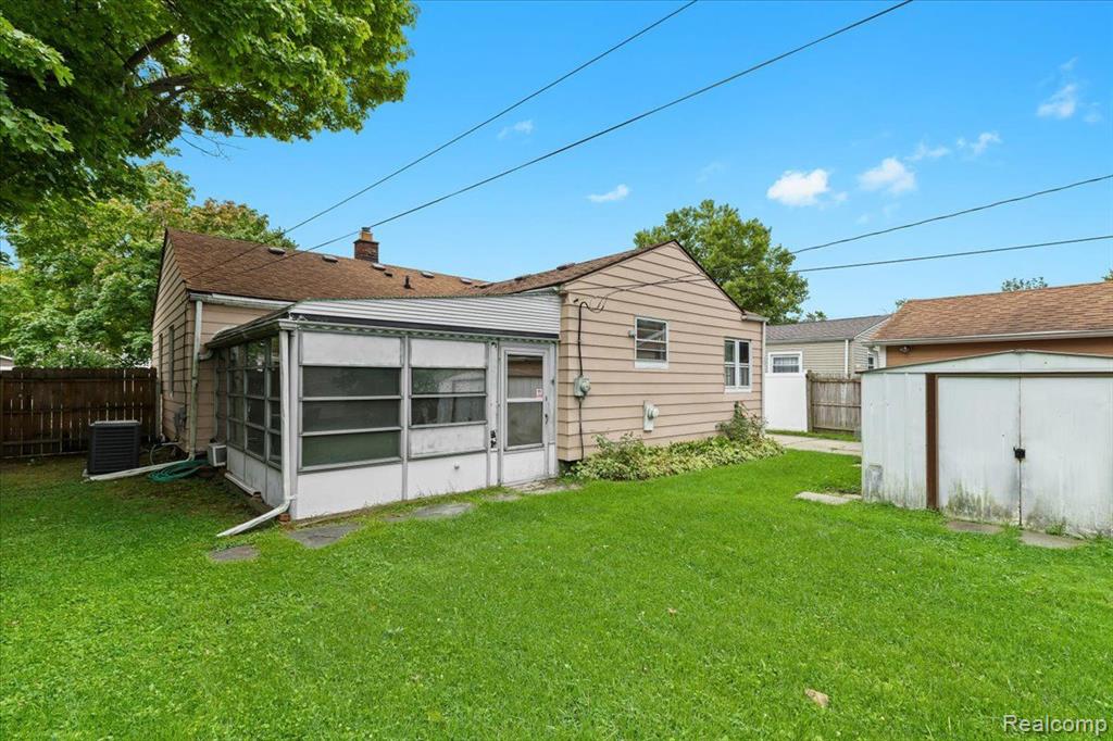4069 GRIFFITH Avenue, Berkley, MI 48072 — Photo 20