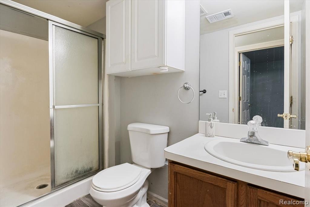 9542 Overlook Court, Grand Blanc, MI 48439 — Photo 11