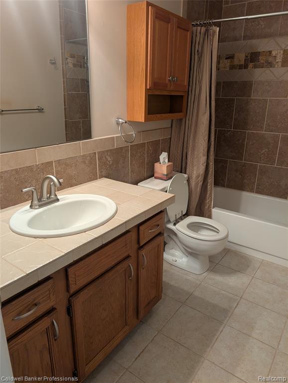 42157 Old Pond Circle, Plymouth, MI 48170 — Photo 14