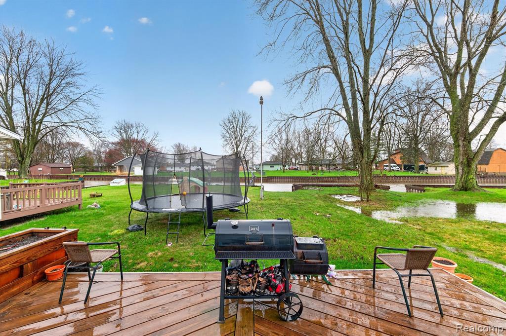 433 Walnut Drive, East China, MI — Photo 26