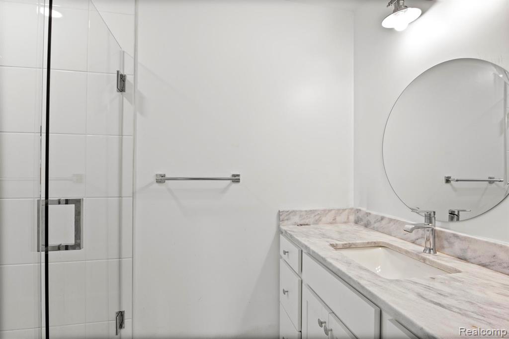 900 MCDONALD Drive, Northville, MI 48167 — Photo 48