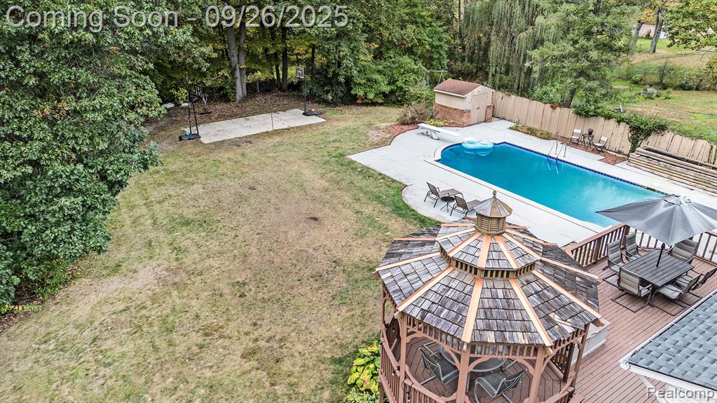8162 Rene Drive, White Lake, MI — Photo 31