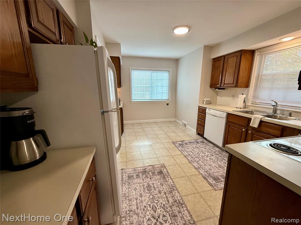 734-736 Briarcliff Road, Jackson, MI 49203 — Photo 8