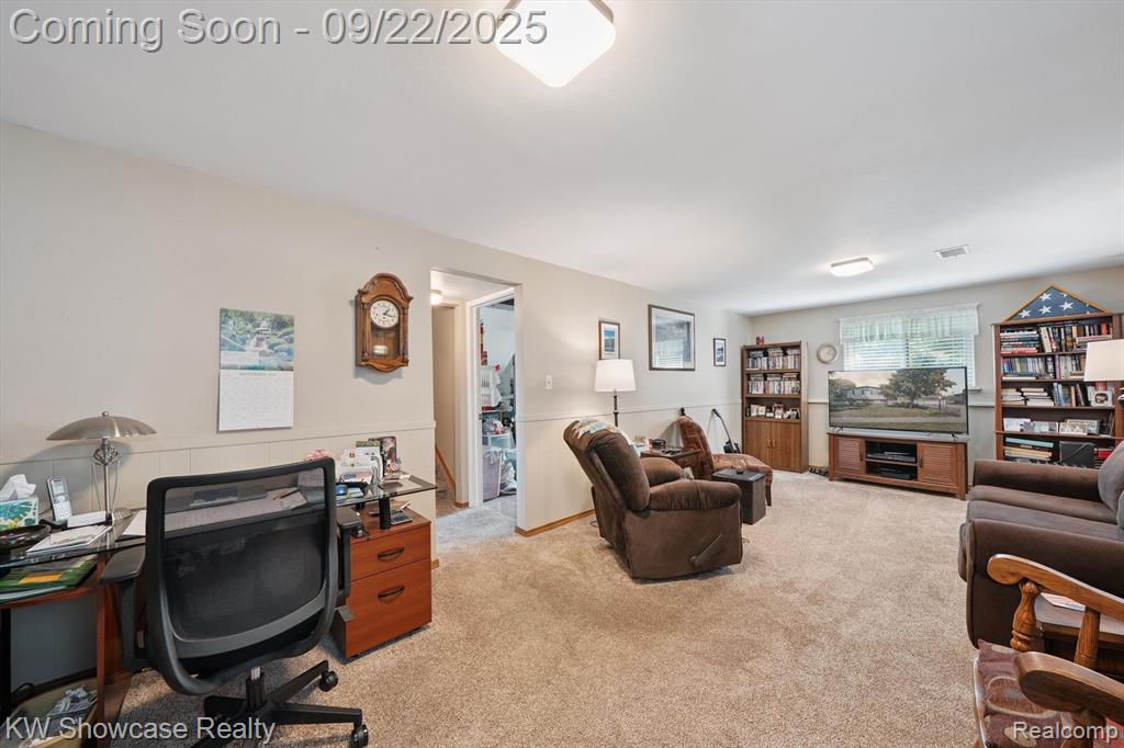 8700 Ringwood Drive, Commerce Twp, MI 48382 — Photo 29