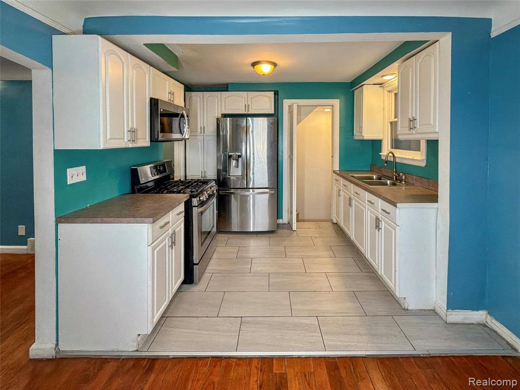 8553 Cloverlawn Street, Detroit, MI 48204 — Photo 5
