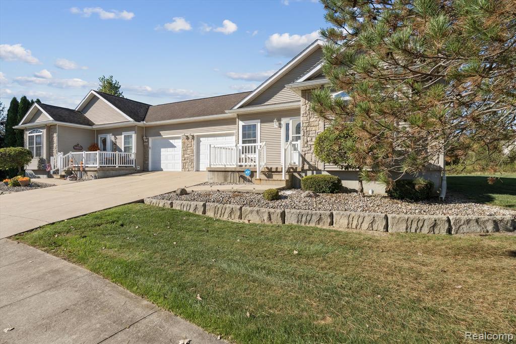 7075 Kings Way, Flushing, MI 48433 — Photo 4