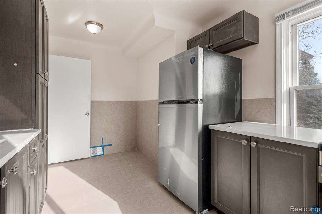 7801 Appoline Street, Dearborn, MI 48126 — Photo 32