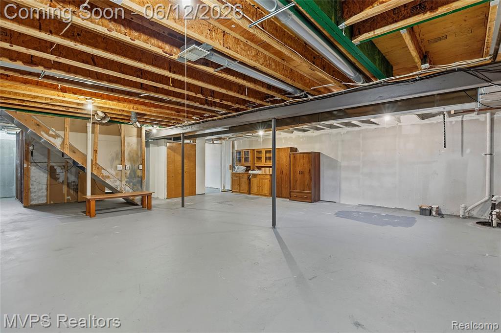 21618 Sue Ellen Drive, Macomb, MI 48044 — Photo 17