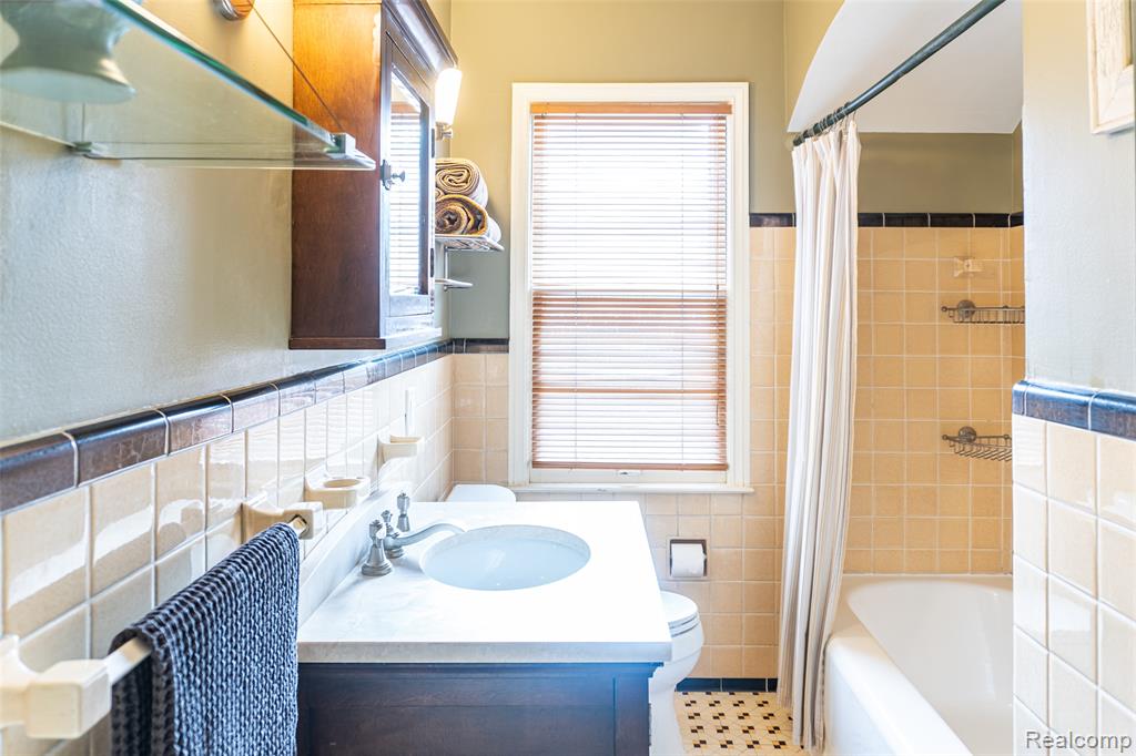 4183 Cornwall Street, Berkley, MI 48072 — Photo 16