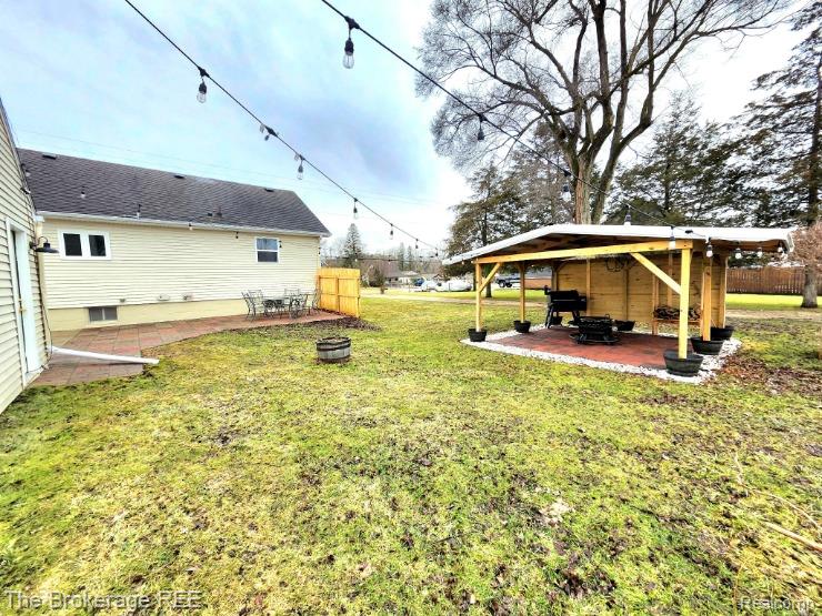 6367 E Pierson Road, Flint, MI 48506 — Photo 25