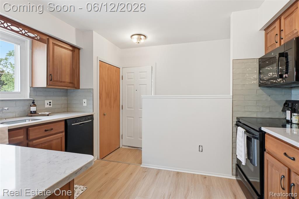 9649 Beech Daly Road, Redford, MI 48239 — Photo 8