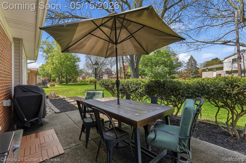 6632 PINE EAGLE LN Street, West Bloomfield, MI — Photo 28