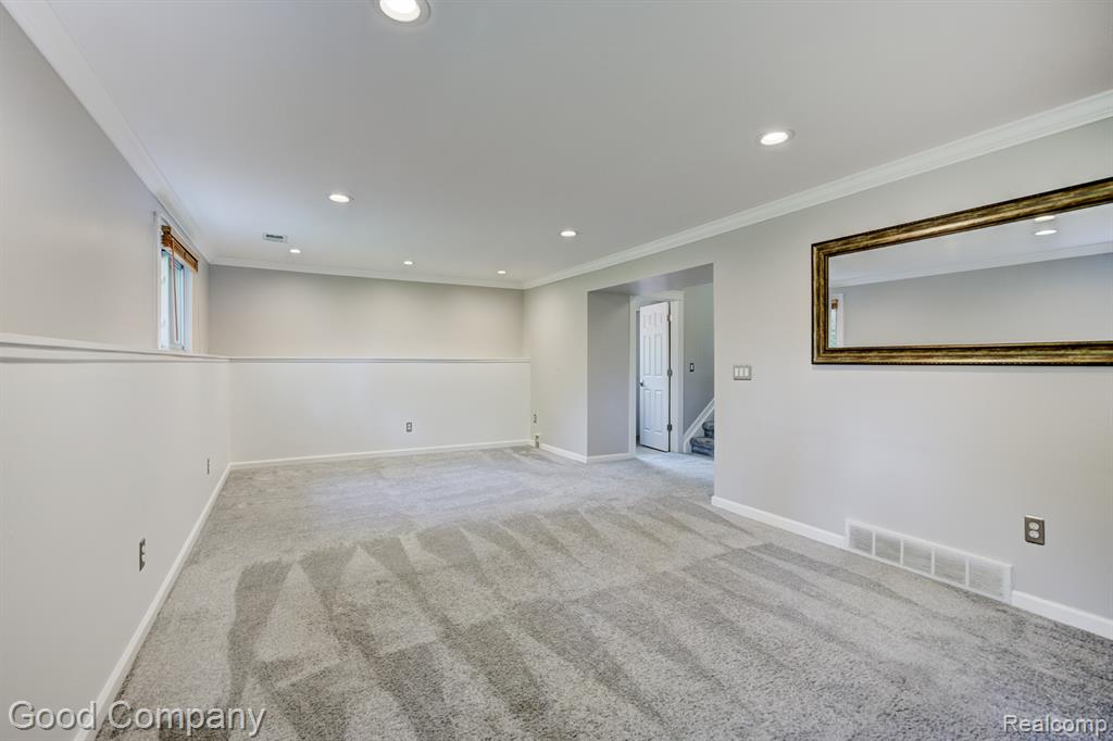 6672 Devonshire Drive, Canton, MI 48187 — Photo 19