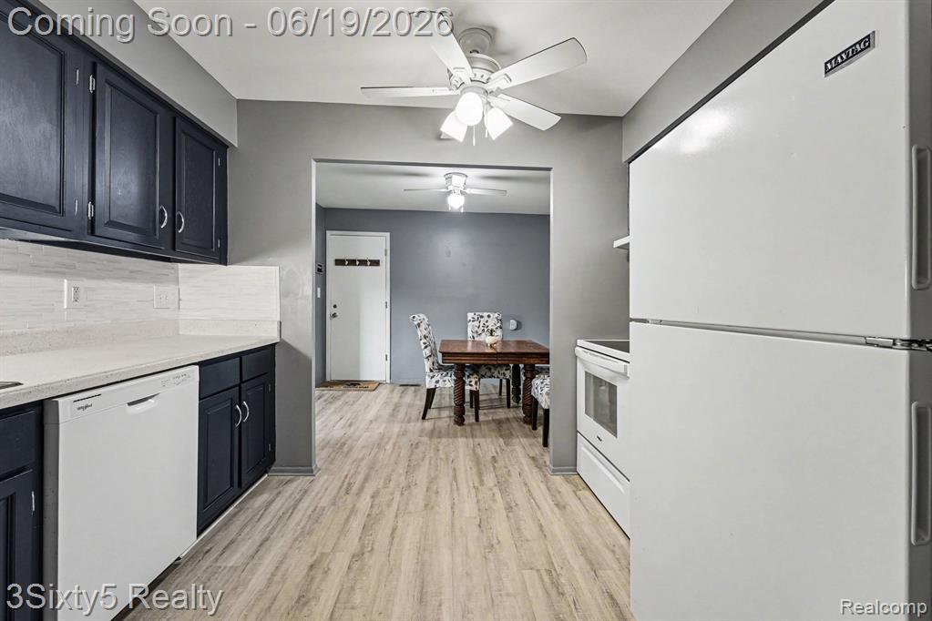 37592 Garden Court, Westland, MI — Photo 10