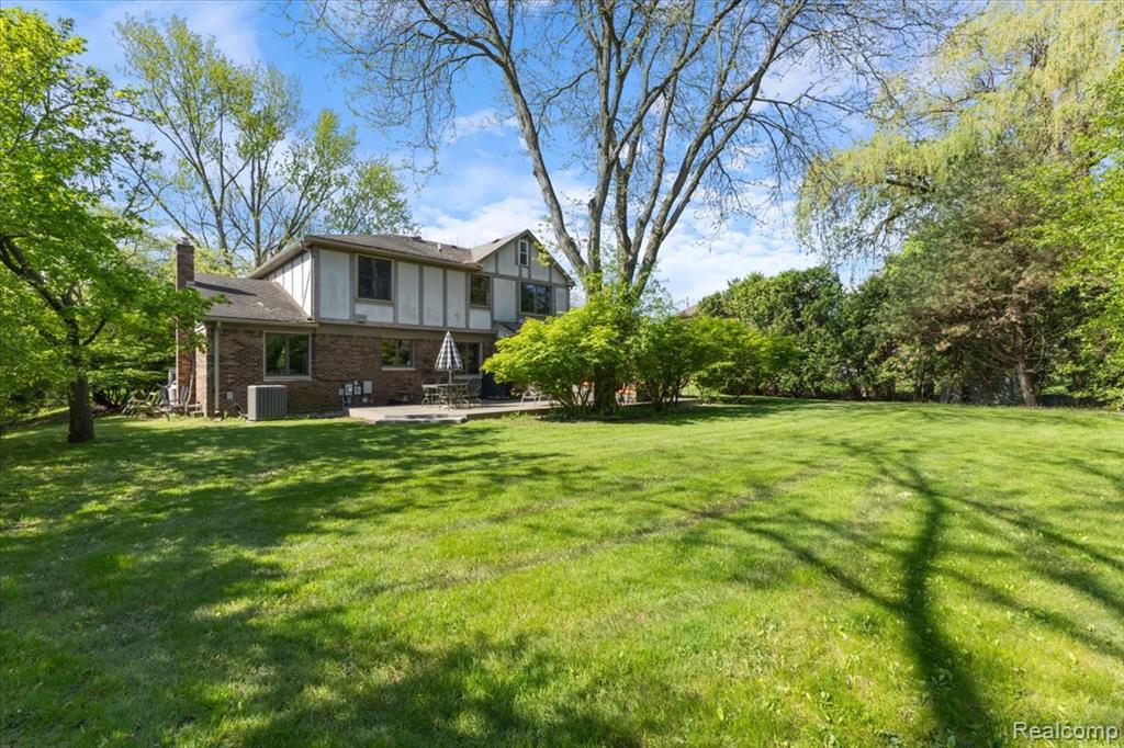 4824 Quarton Road, Bloomfield Hills, MI 48302 — Photo 45