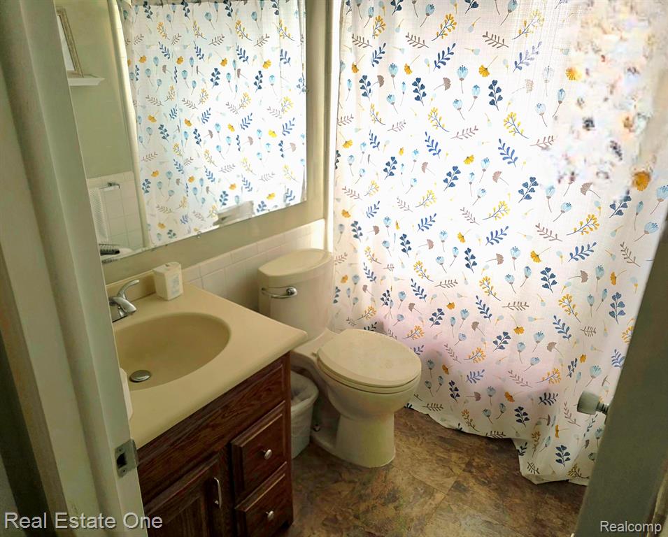 29364 HOOVER Road, Warren, MI 48093 — Photo 13