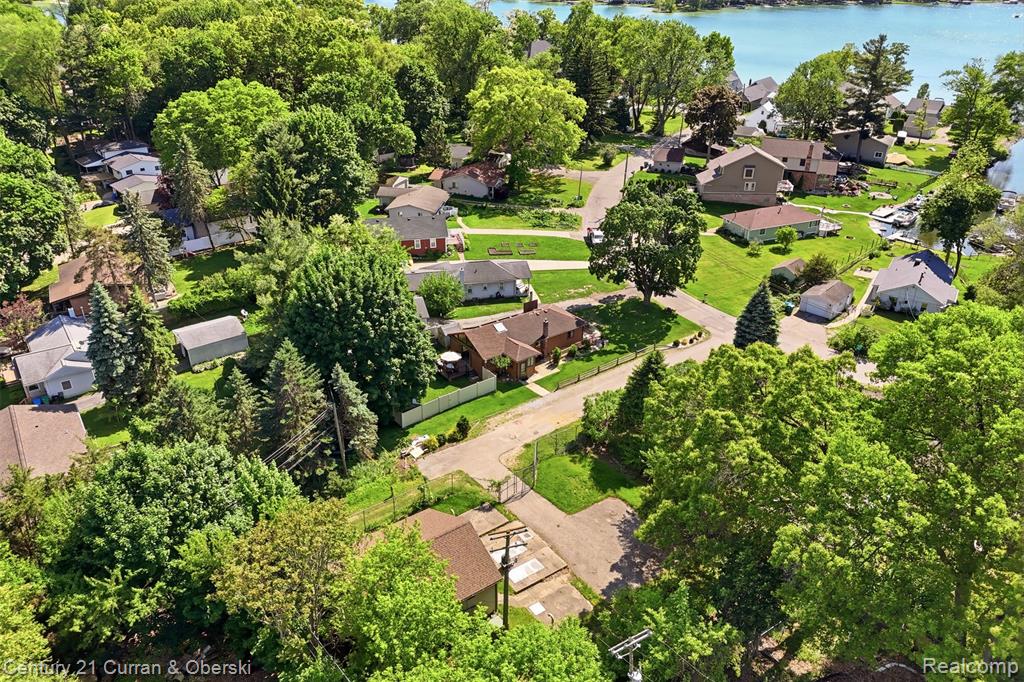 8303 Lagoon Street, Commerce Twp, MI 48382 — Photo 34