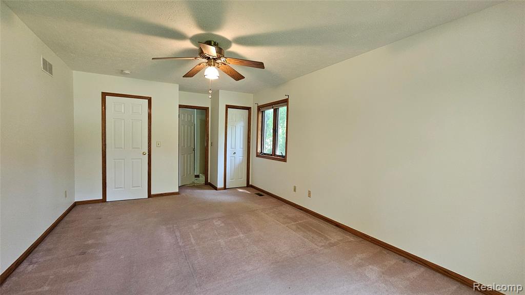 448 Fairwood Road, Pinckney, MI 48169 — Photo 21