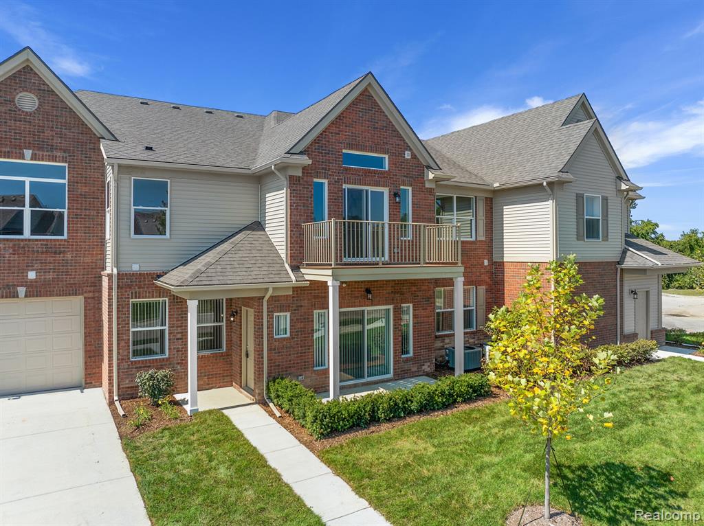 8298 Heywood Circle, Sterling Heights, MI 48312 — Photo 24