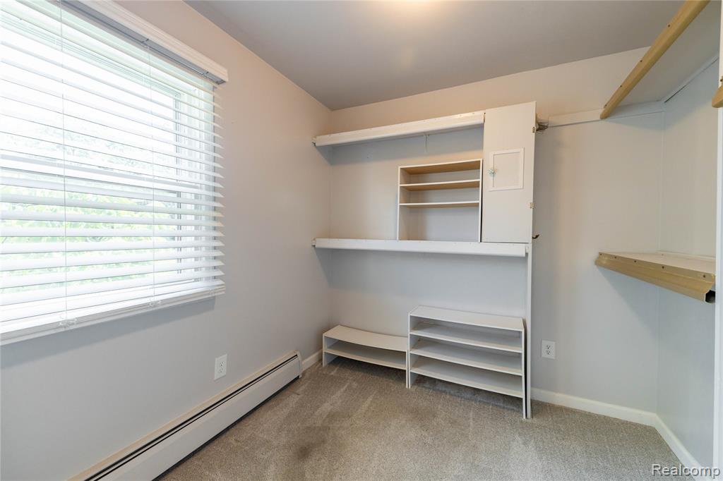 6400 E Highland Road, Howell, MI 48843 — Photo 15