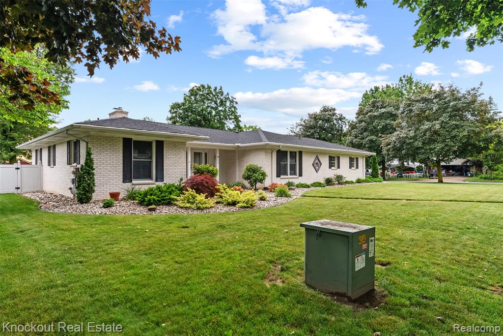911 Eastgate Drive, Frankenmuth, MI 48734 — Photo 6