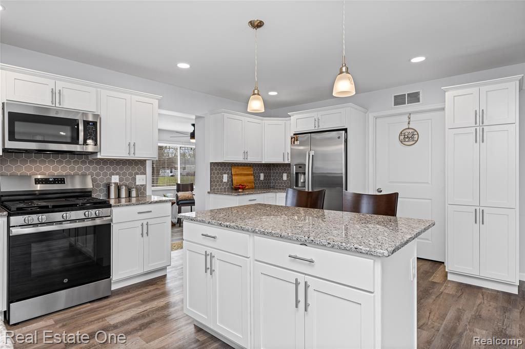 4913 Rioview Drive, Clarkston, MI — Photo 21