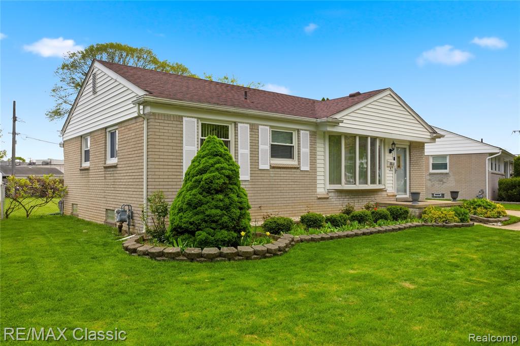 1829 Alard Avenue, Lincoln Park, MI 48146 — Photo 27