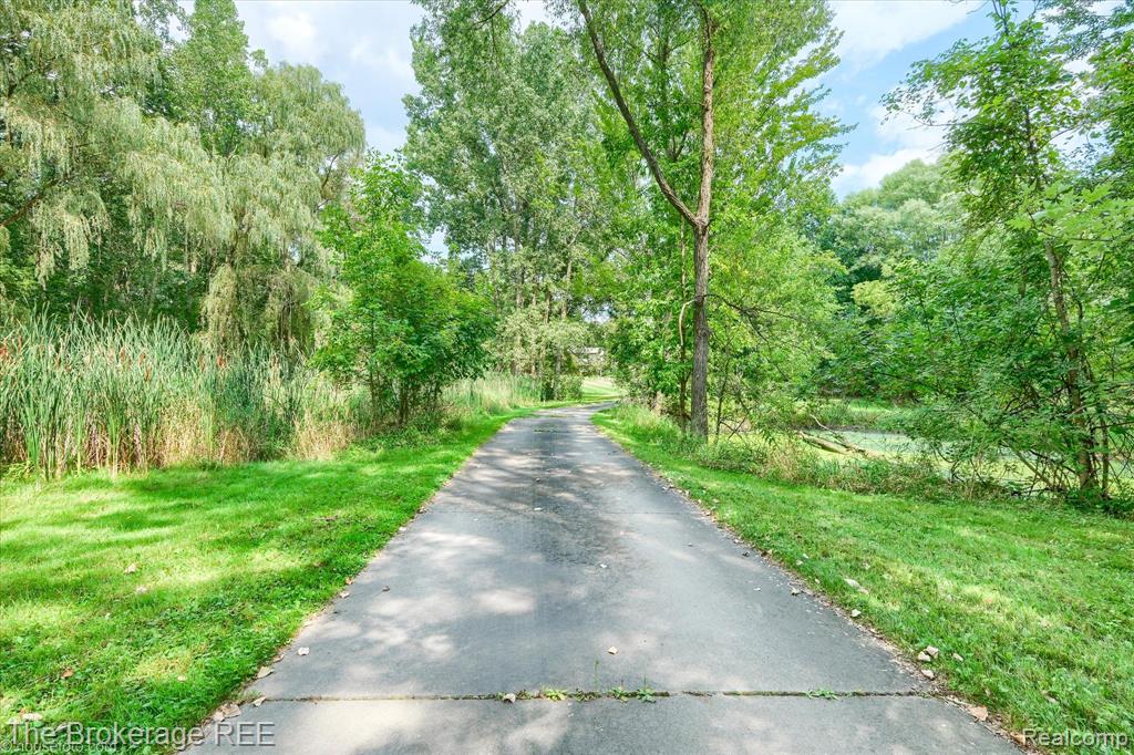 5750 Mabley Hill Road, Fenton, MI 48430 — Photo 5