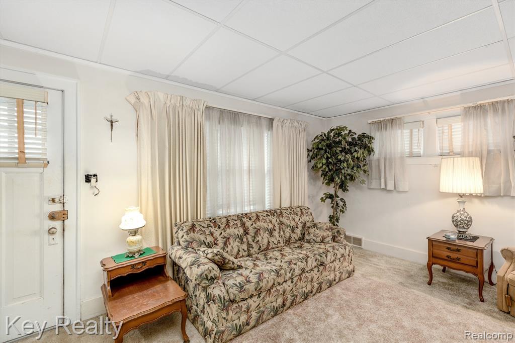 830 MILL Street, Lincoln Park, MI 48146 — Photo 11