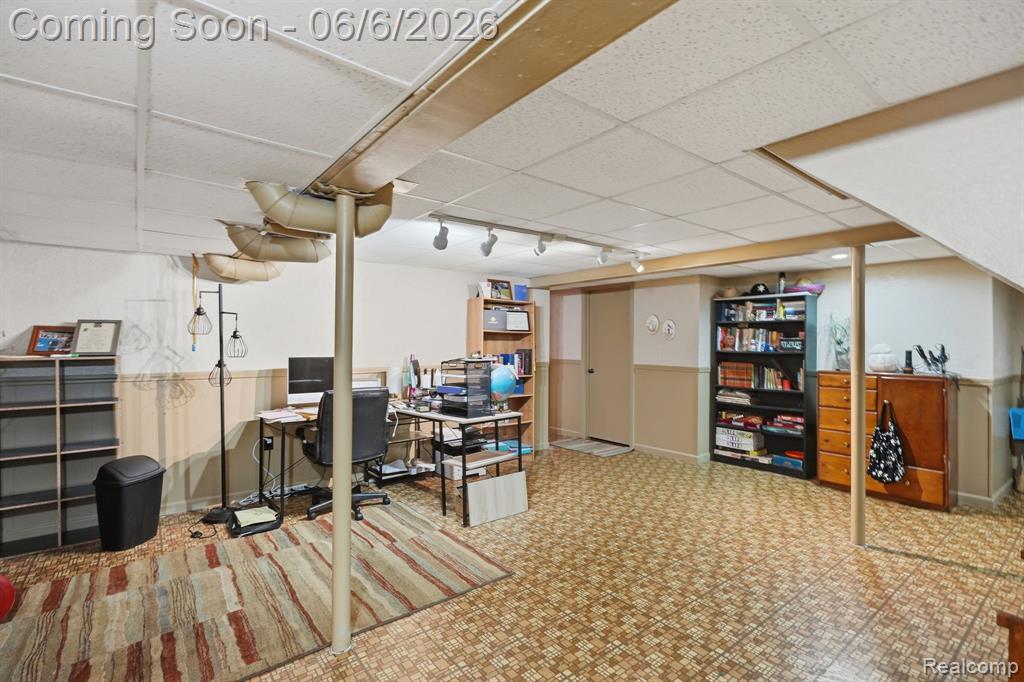 42321 Royal Lane, Clinton Twp, MI 48038 — Photo 26