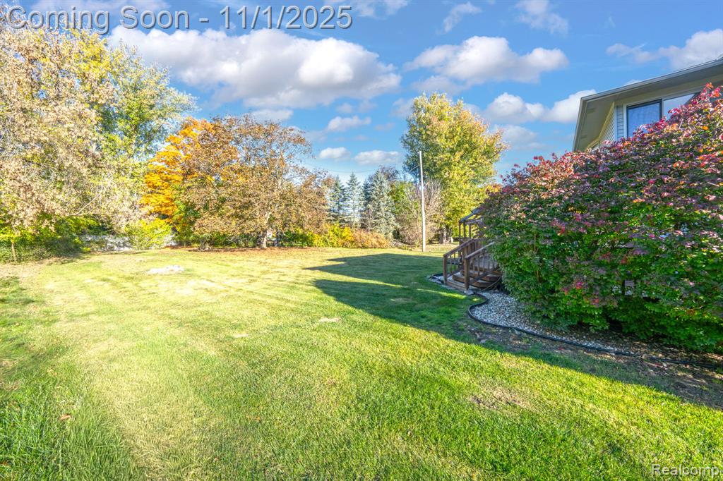 6893 Mountain Drive, Troy, MI 48098 — Photo 43