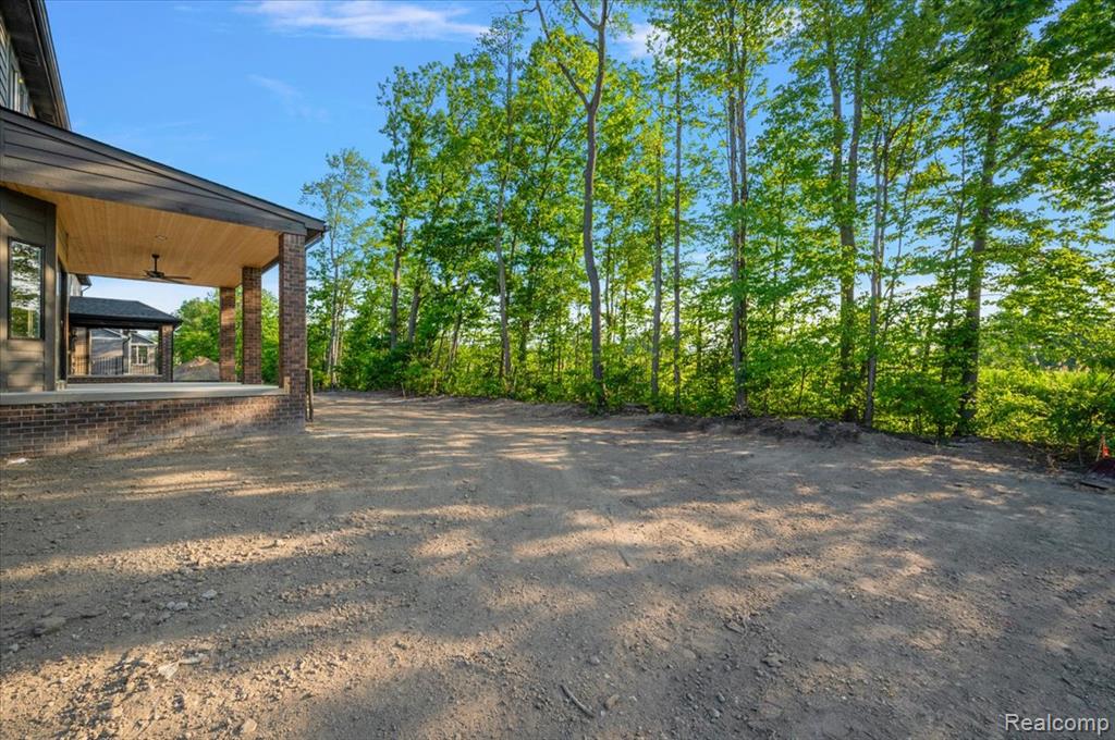 50759 TIMBERSTONE Drive, Macomb, MI 48042 — Photo 12