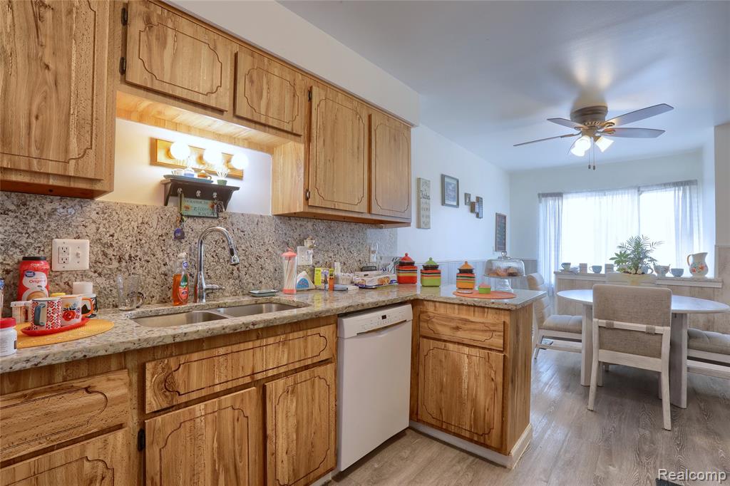 30784 Quinkert Street, Roseville, MI 48066 — Photo 10